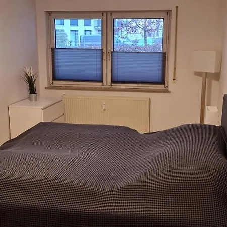 شقة Leipzig Zentrum Stellplatz Wlan Terrasse Ebk Neue Einrichtung لبسيا
