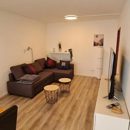 Apartamento Leipzig Zentrum Stellplatz Wlan Terrasse Ebk Neue Einrichtung