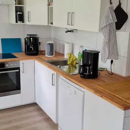 Leipzig Zentrum Stellplatz Wlan Terrasse Ebk Neue Einrichtung Apartamento *