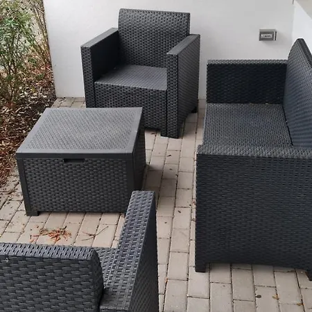 Leipzig Zentrum Stellplatz Wlan Terrasse Ebk Neue Einrichtung Leipzig