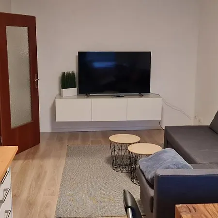 Leipzig Zentrum Stellplatz Wlan Terrasse Ebk Neue Einrichtung